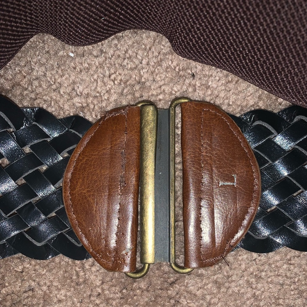 Clasp Waist Belt - Picture 2 of 2